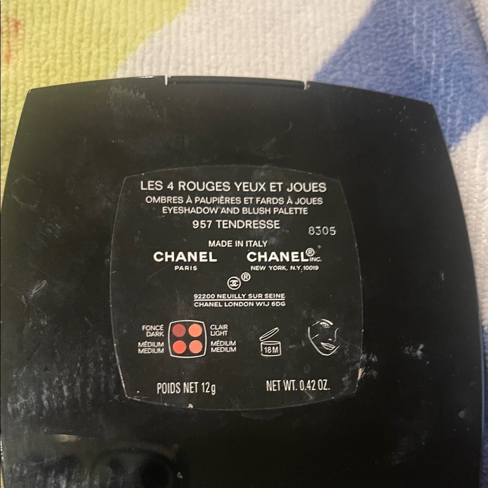 CHANEL Blush Quad - Warm Hues - Picture 3 of 3